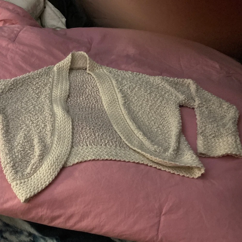 Cardigan - Picture 1 of 2